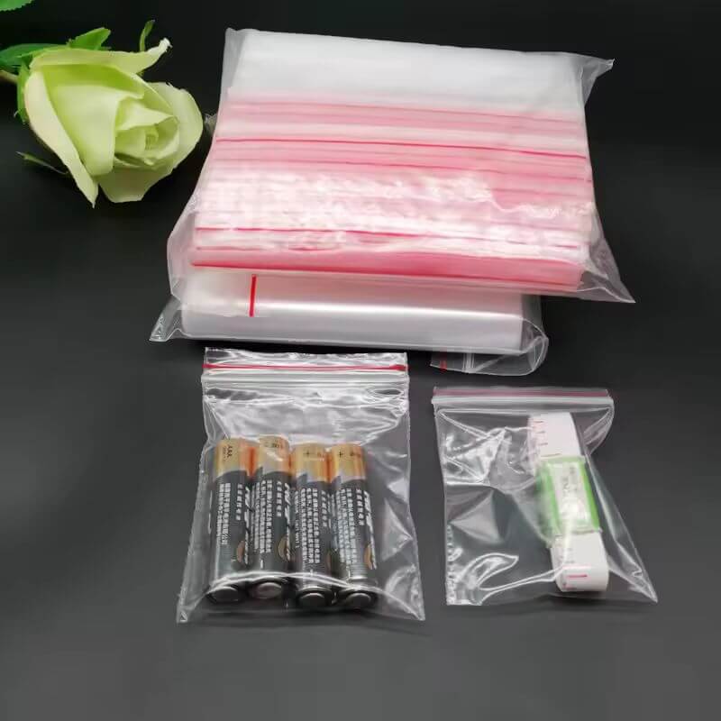 Túi zipper chỉ đỏ đựng đồ tiện dụng